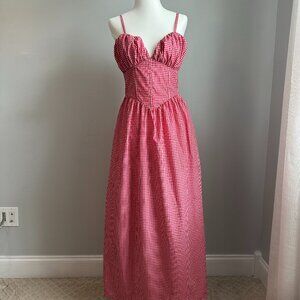 Perfect for game day! Red/White gingham maxi dress